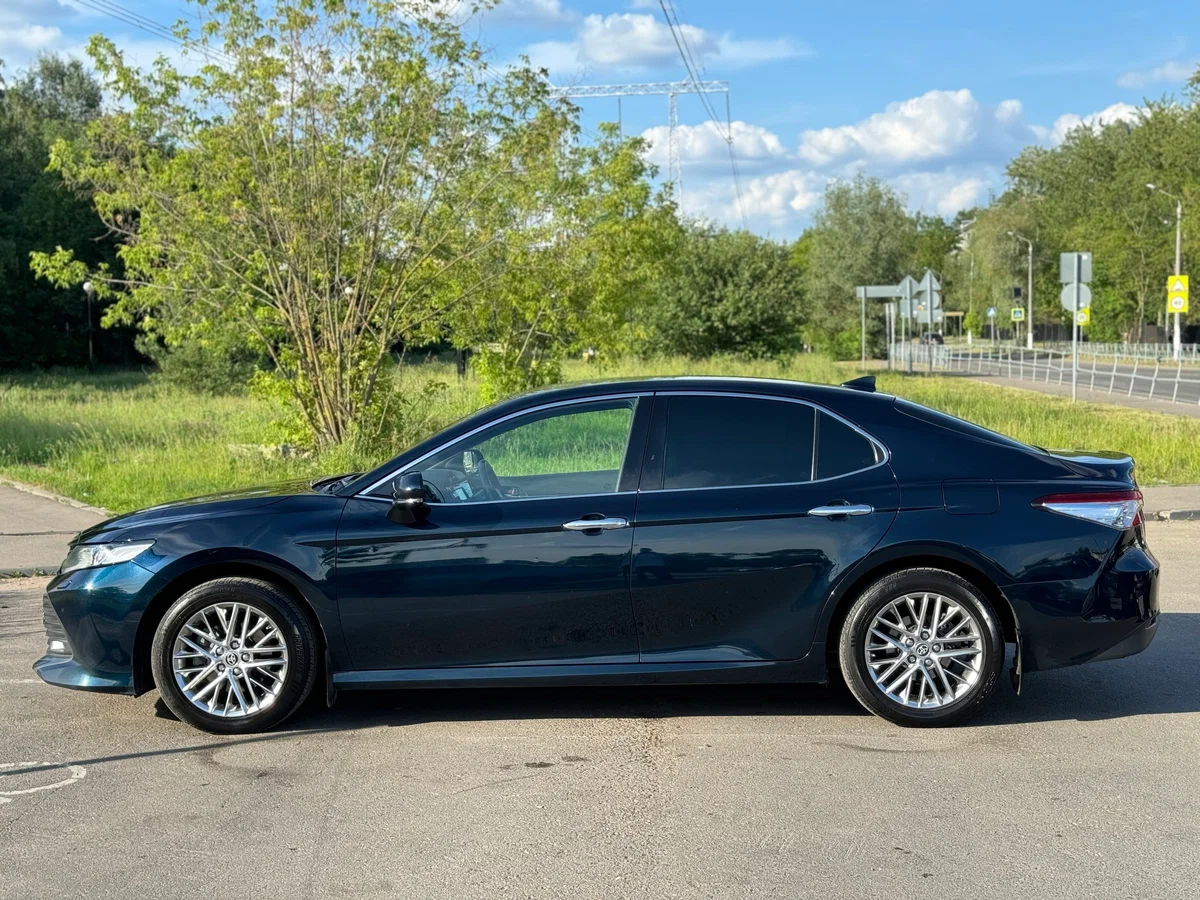 Toyota Camry аренда
